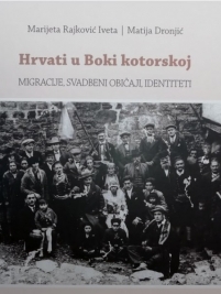 Knjiga na akciji Hrvati u Boki Kotorskoj